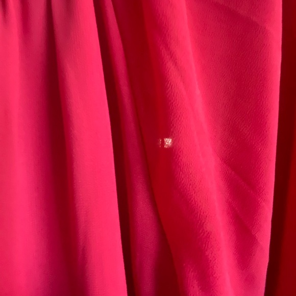 Lulu’s Fuchsia Top S - Picture 3 of 6